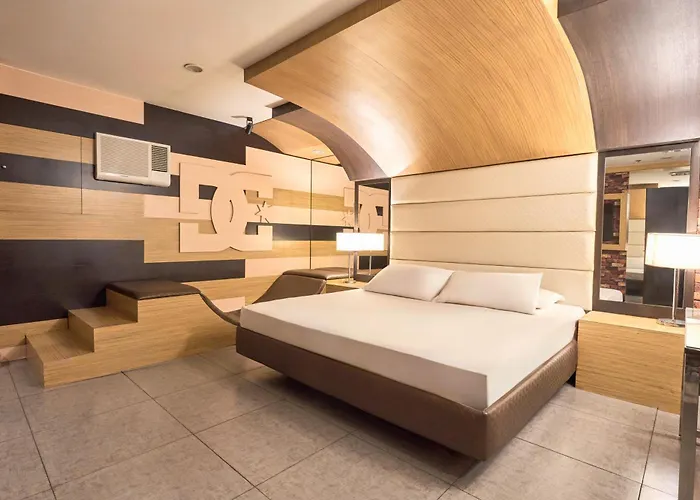 Victoria Court Las Pinas