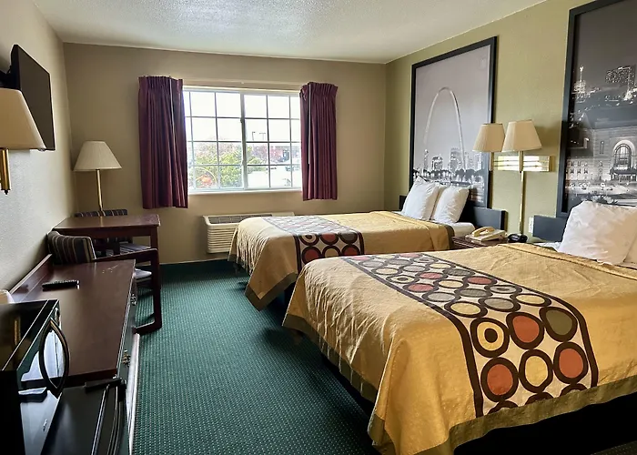 Super 8 By Wyndham Platte City Kansas City Area