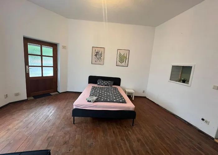 Beautiful Apartment For 5-7 Guests