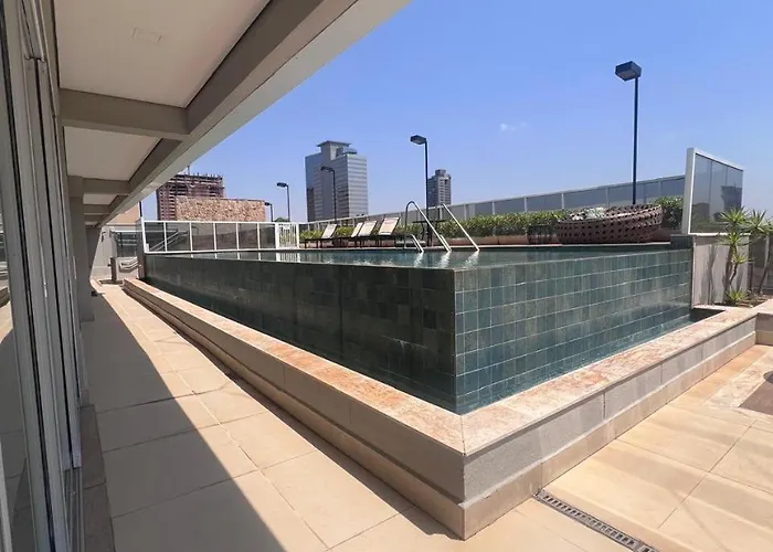 Up Town Residence - Studio