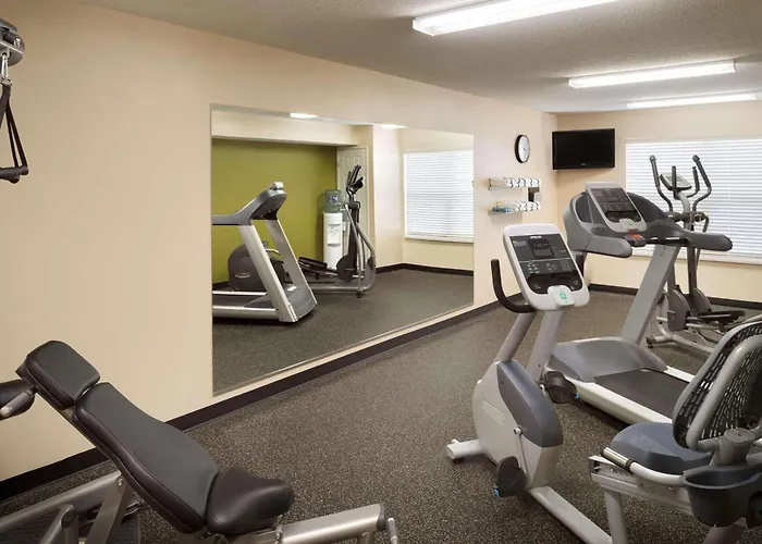 Country Inn & Suites By Radisson, Grinnell, Ia