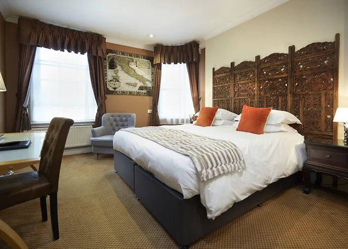 The Royal Adelaide Hotel