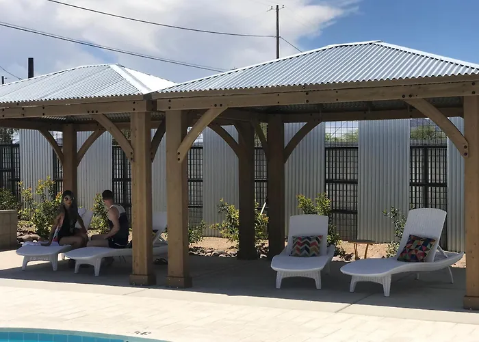 Hotel Mccoy Tucson - Art, Coffee, Beer, Wine, Pool