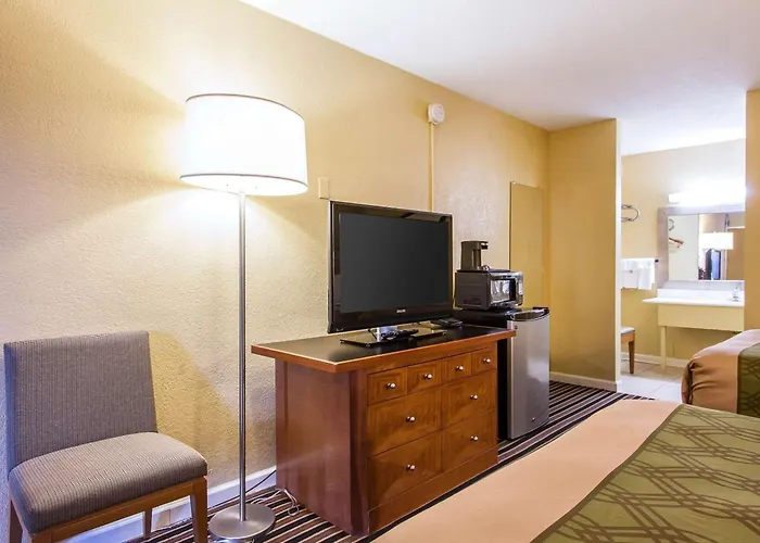 Amerivu Inn & Suites - Gilbertsville