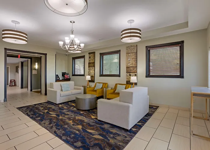 Best Western Plus Searcy Inn