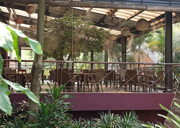 Aryaduta Lippo Village