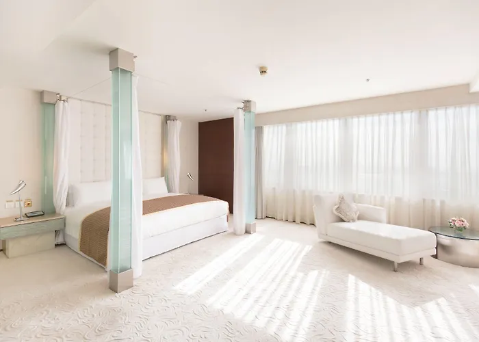 Regal Airport Hotel