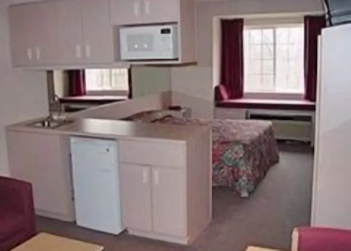 Patti'S Inn And Suites