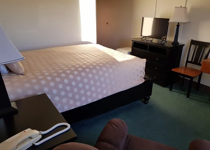Coratel Inn & Suites By Jasper Northfield