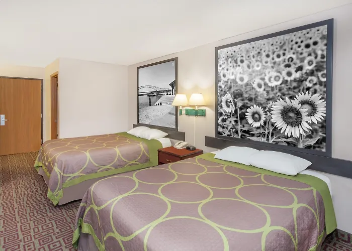 Circle S Motel