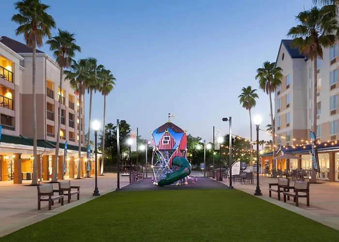 Fairfield Inn & Suites, Lake Buena Vista - Orlando Marriott Village - Trundle Bunkbed Suites!