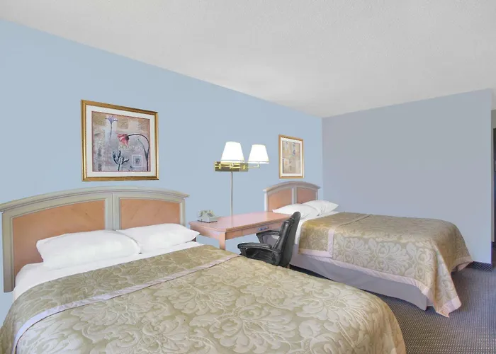 Super 8 By Wyndham Augusta