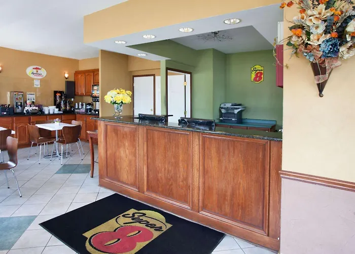 Super 8 By Wyndham Chicago/Rosemont/O'Hare/Se