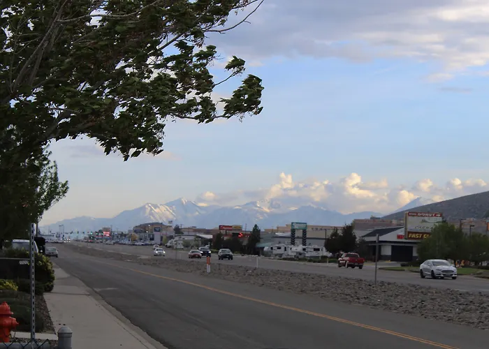Super 8 By Wyndham Carson City Lake Tahoe