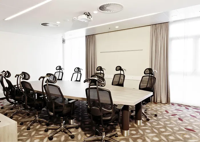 Courtyard By Marriott Linz
