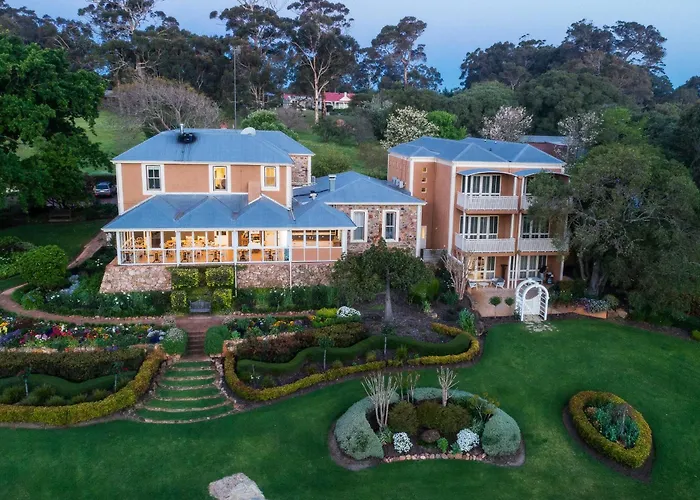 Grand Mercure Basildene Manor
