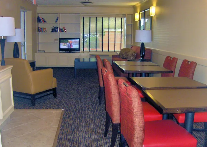 Extended Stay America Suites - Atlanta - Marietta - Powers Ferry Rd