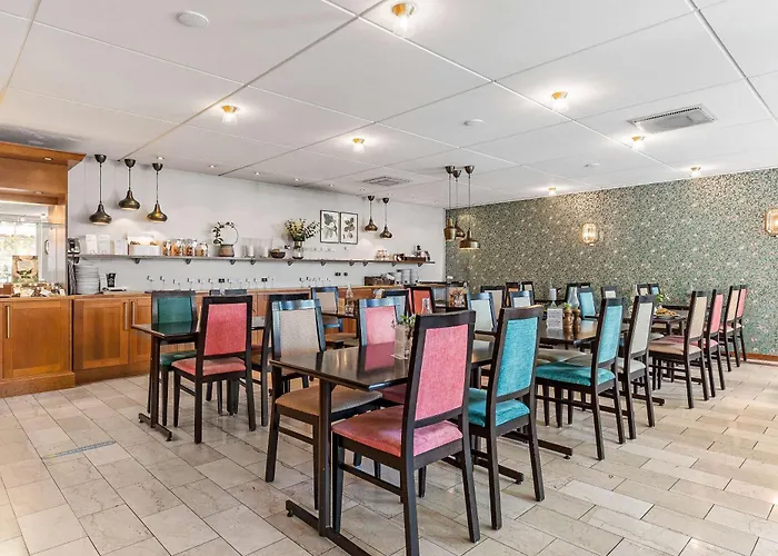 Best Western Plus Edward Hotel