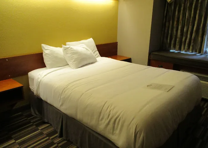 Microtel Inn & Suites By Wyndham New Ulm