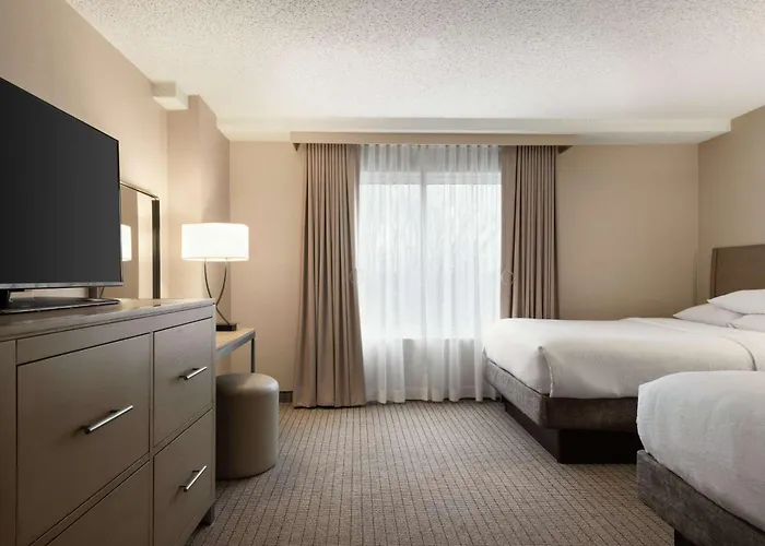 Embassy Suites By Hilton Cleveland Rockside