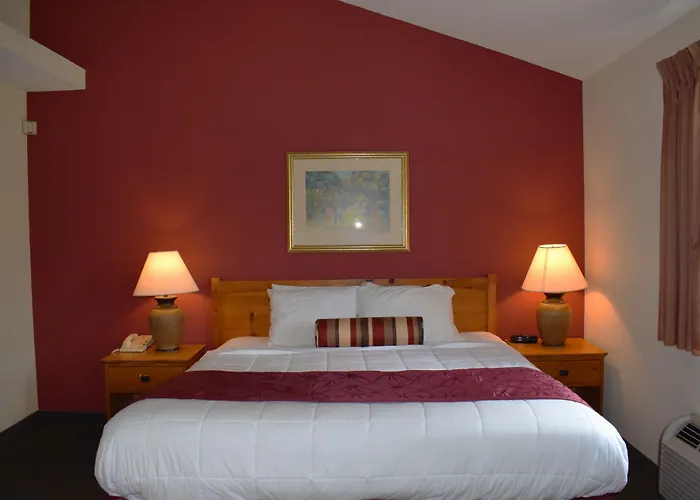 Baymont By Wyndham Wichita East
