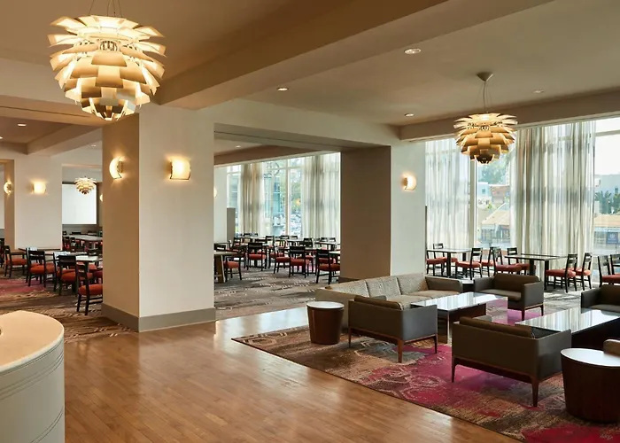Loews Hollywood Hotel