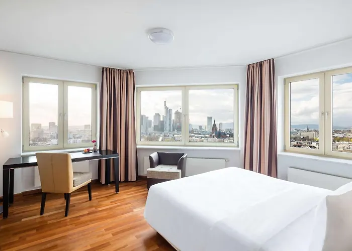Lindner Hotel Frankfurt Main Plaza, Part Of Jdv By Hyatt