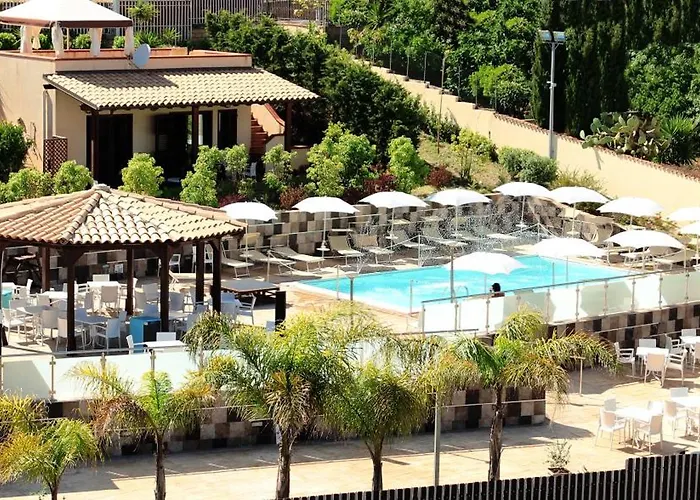 Hotel Costazzurra Museum & Spa