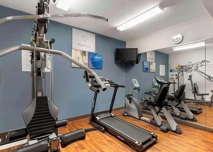 Comfort Suites Port Allen - Baton Rouge