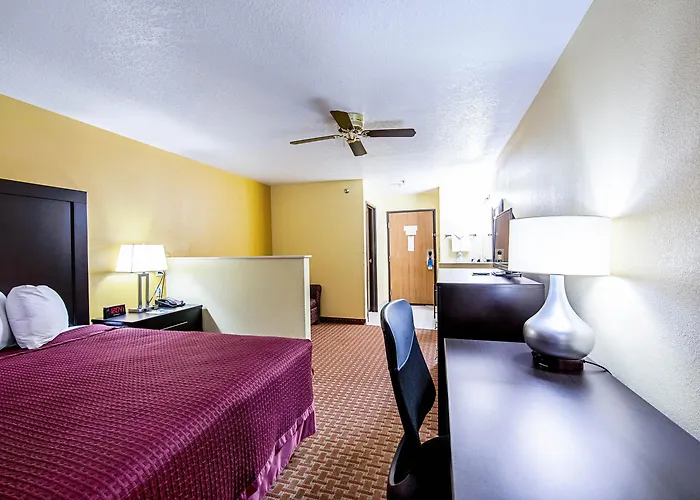 Rodeway Inn & Suites Monticello