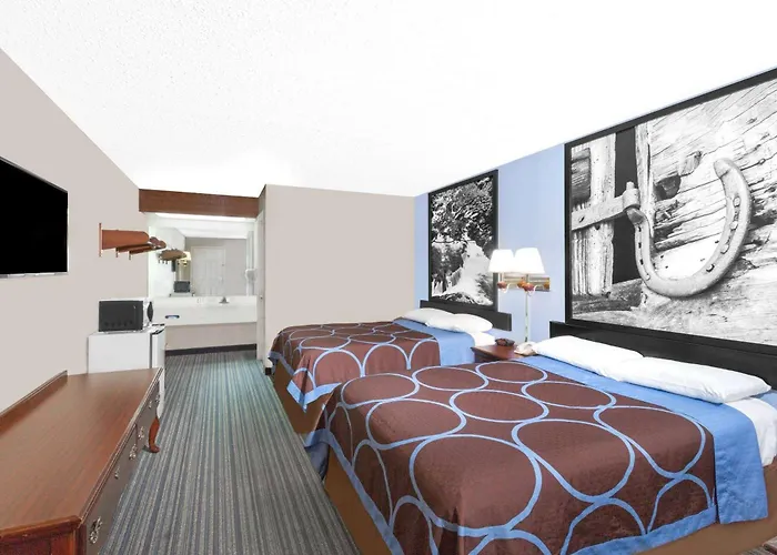 Super 8 By Wyndham Whiteville