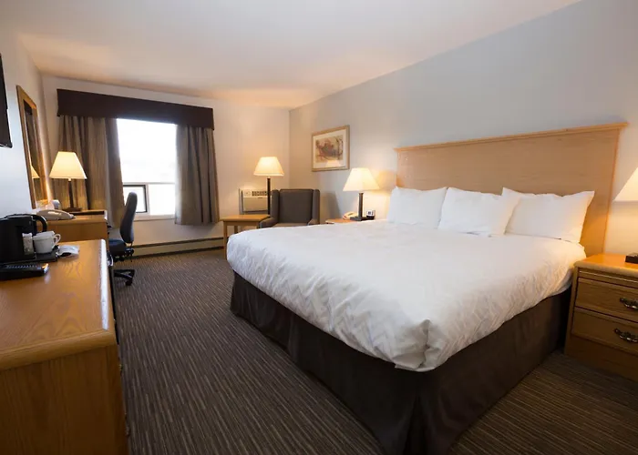 Tower Inn & Suites