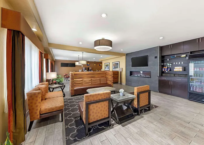 Best Western Greentree Inn&Suites