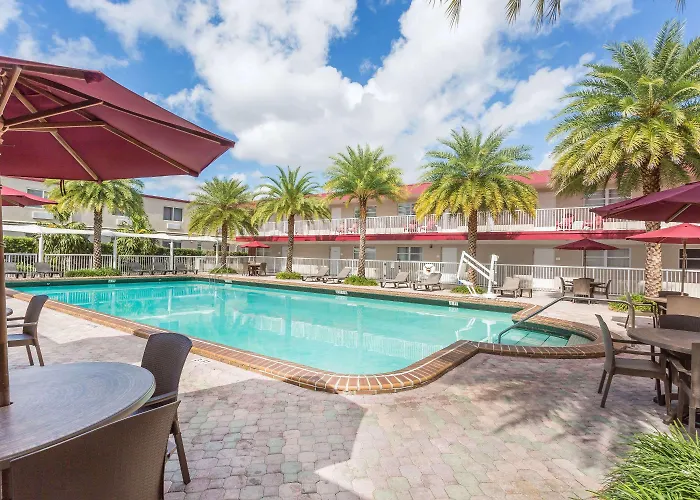 Ramada By Wyndham Miami Springs/Miami International Airport