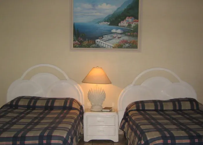 Silver Seas Hotel