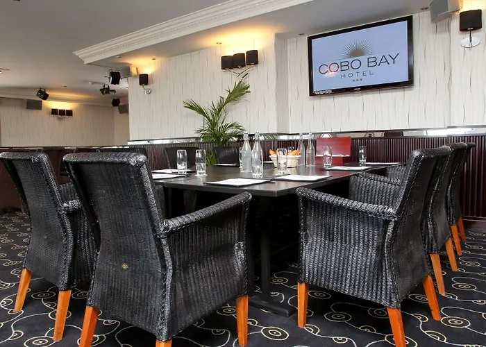 Cobo Bay Hotel