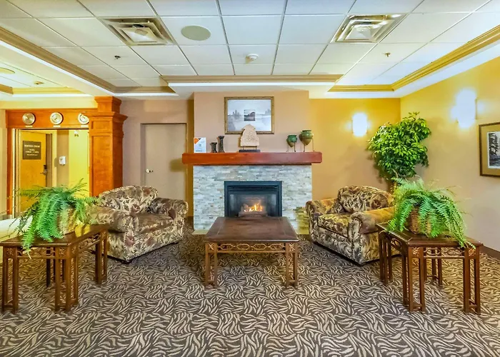 Comfort Inn & Suites Salmon Arm