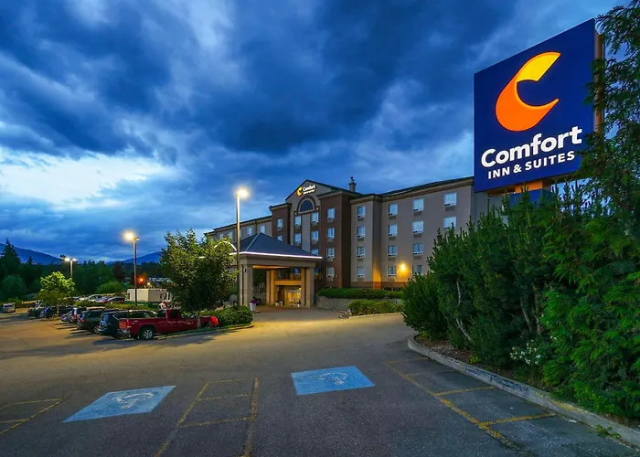 Comfort Inn & Suites Salmon Arm
