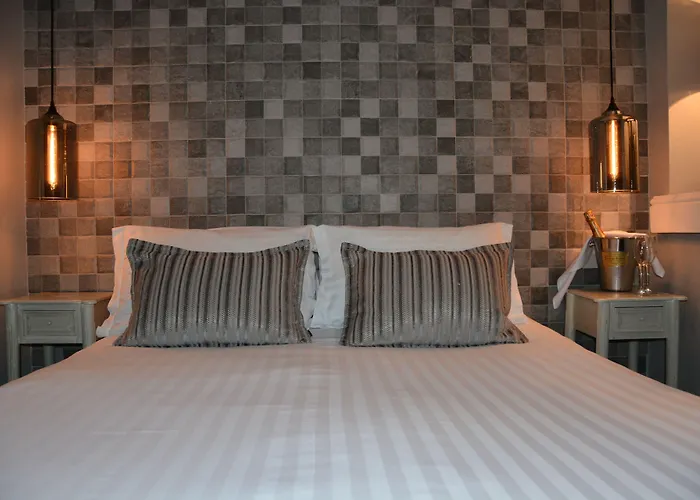 Lakes Hotel & Spa