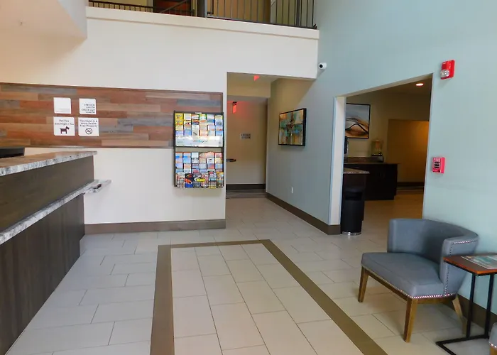 Island Suites