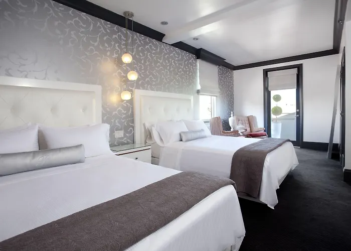 La Pensione Hotel