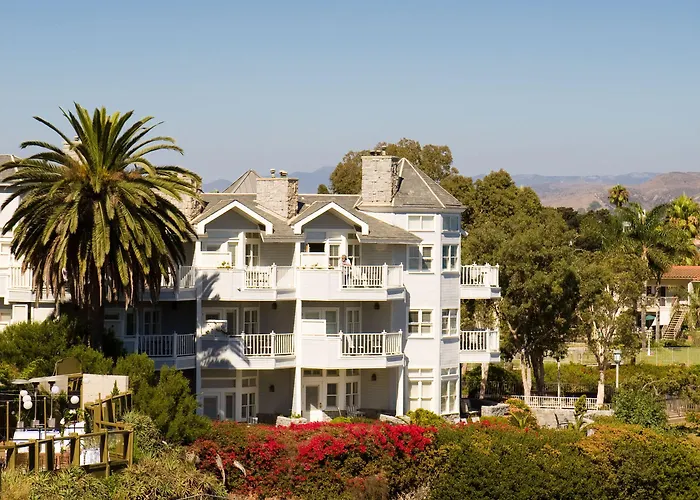 Blue Lantern Inn, A Four Sisters Inn
