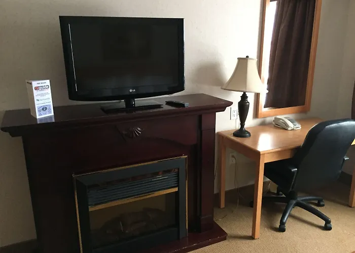 Super 8 By Wyndham Fort Nelson Bc