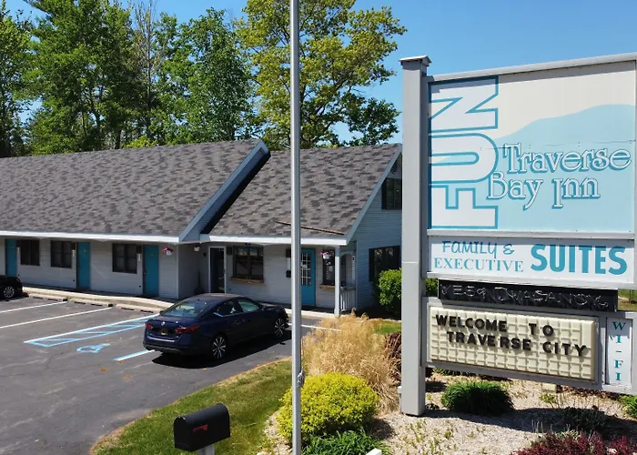 Traverse Bay Inn