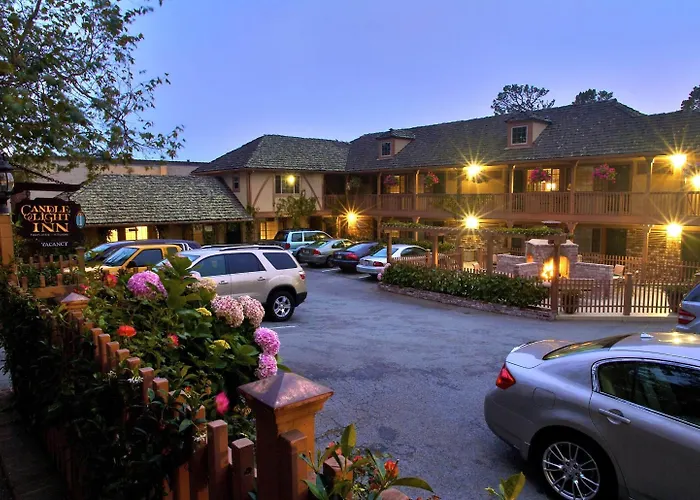 Candle Light Inn