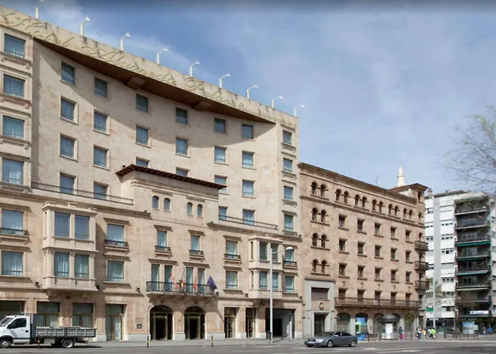 Hotel Alameda Palace