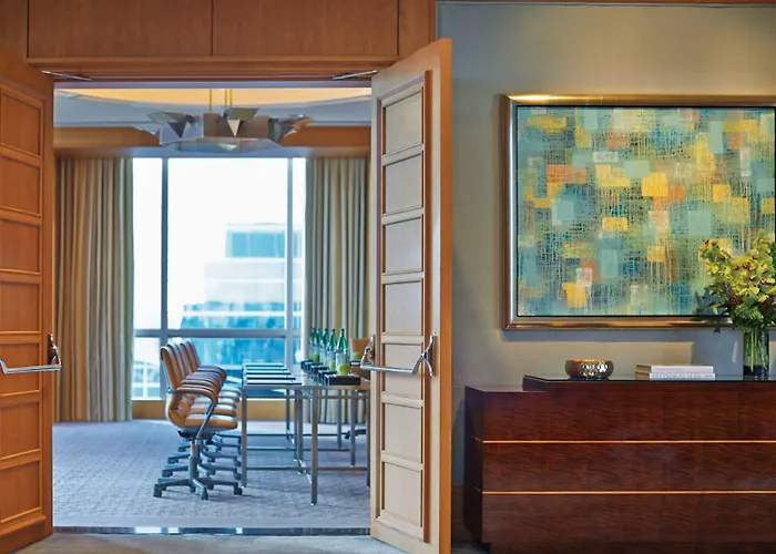 Four Seasons Hotel Miami