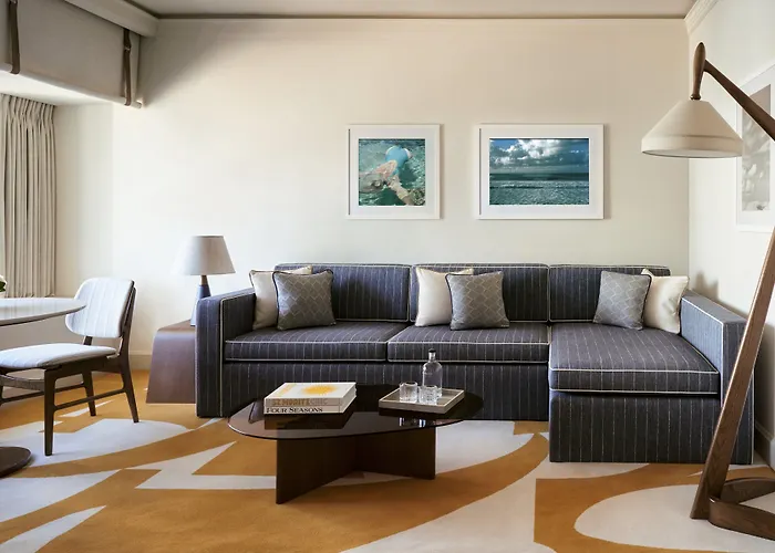 Four Seasons Hotel Miami