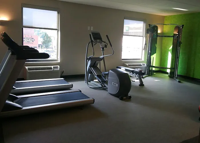 La Quinta By Wyndham Jamestown