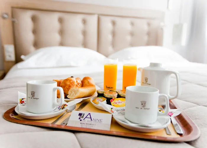 Hotel Anne De Bretagne